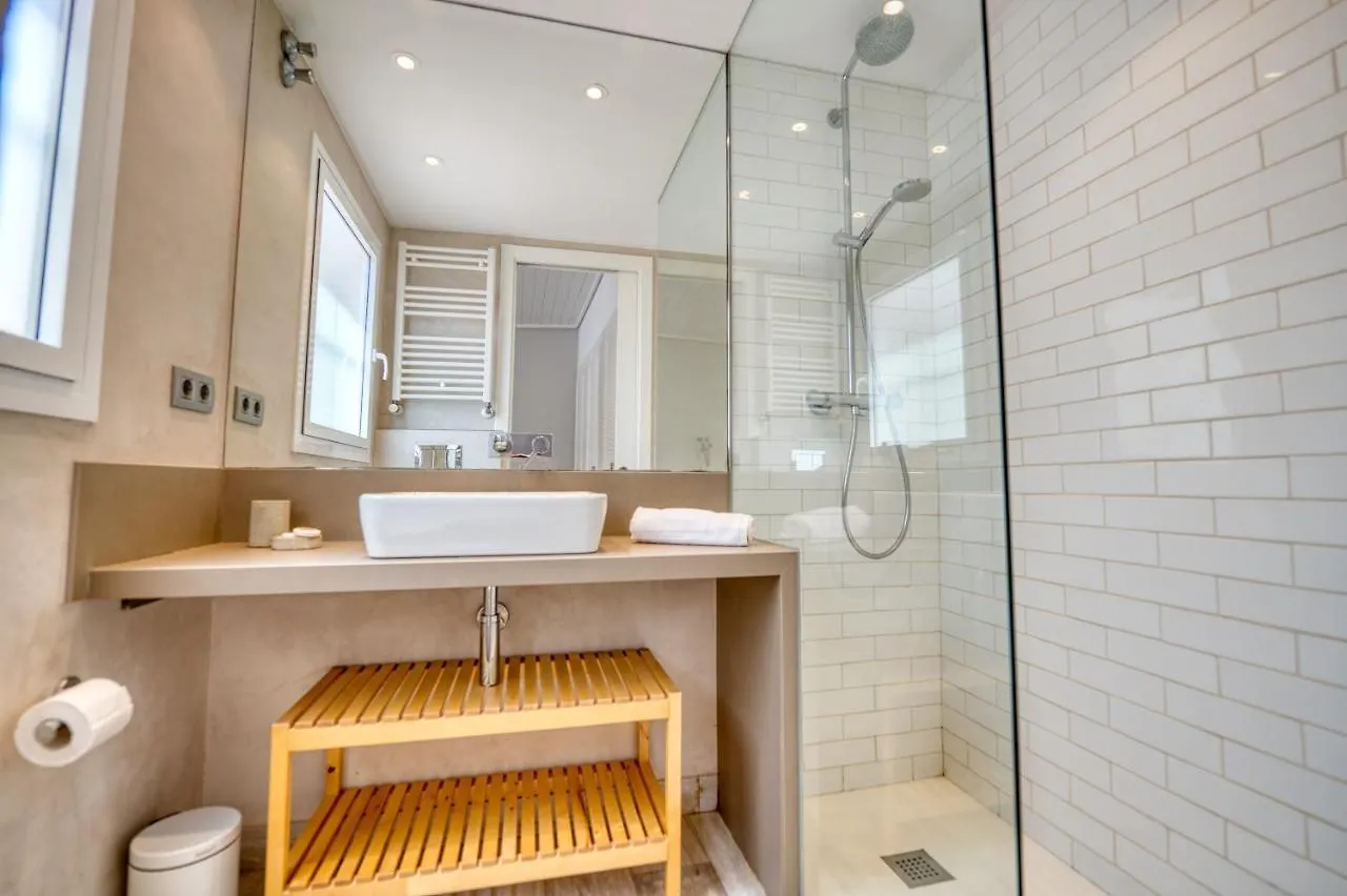 Exclusive Position Front Line Apartments Calau Calella De Palafrugell